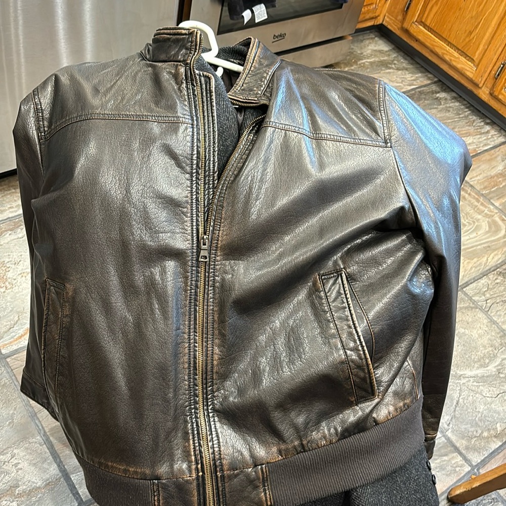 Men’s xxl GH bass leather jacket worn 4x’s in excellent condition